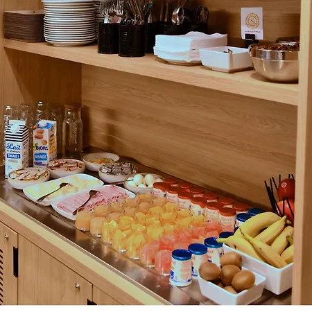 Hotel Ibis Budget Centre 2*