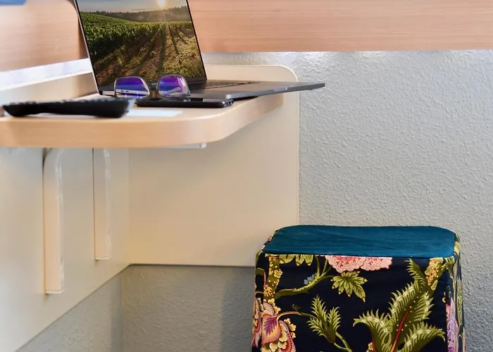 Ibis Budget Centre Hotel 2*