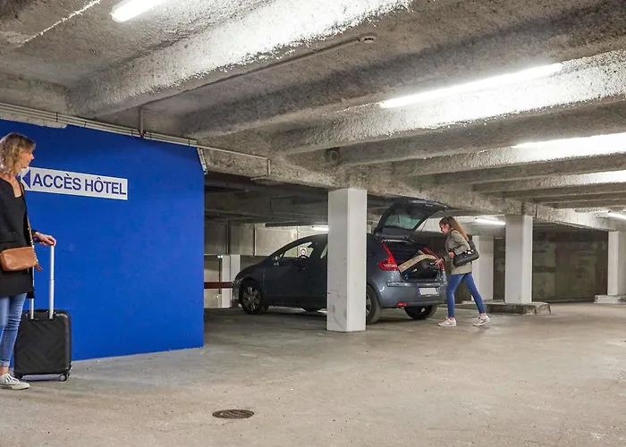 Ibis Budget Centre Hotel 2*